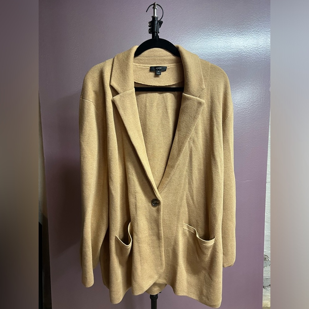 J Crew Cecile Relaxed Sweater Blazer with button